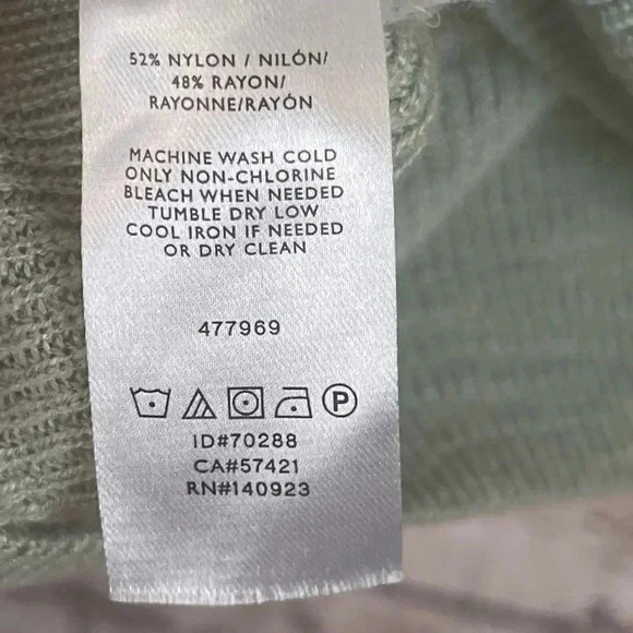 Lou & Grey Women's Small Light Green Pullover Sweater Long Sleeve Nylon Rayon S - Picture 3 of 5